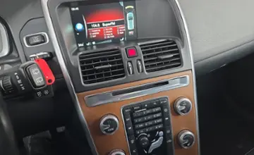 Volvo XC60 2014 года за 51 100 BYN в Минск