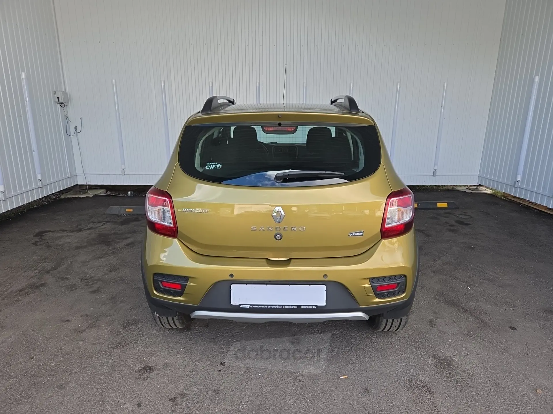  Sandero