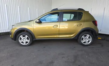 Renault Sandero 2016 года за 30 990 BYN в Минск