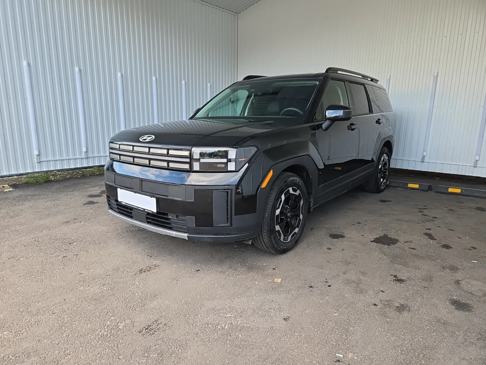 Hyundai Santa Fe 2025 года за 143 390 BYN в Минск