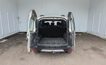 LADA (ВАЗ) Largus Cross 2018 года за 20 990 BYN в Минск