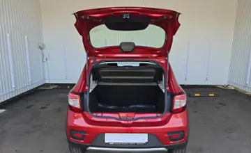 Renault Sandero 2016 года за 28 490 BYN в Минск