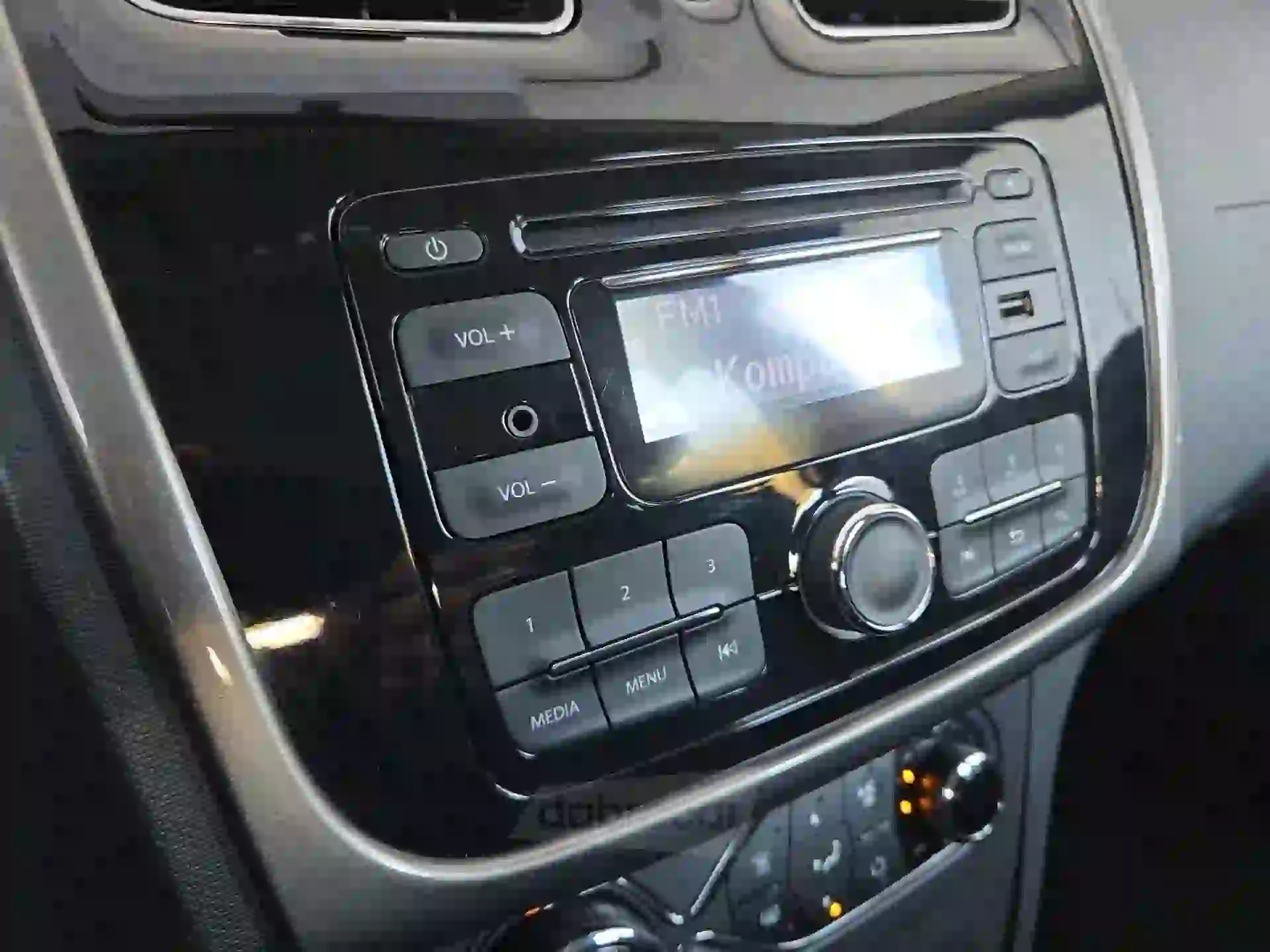  Sandero