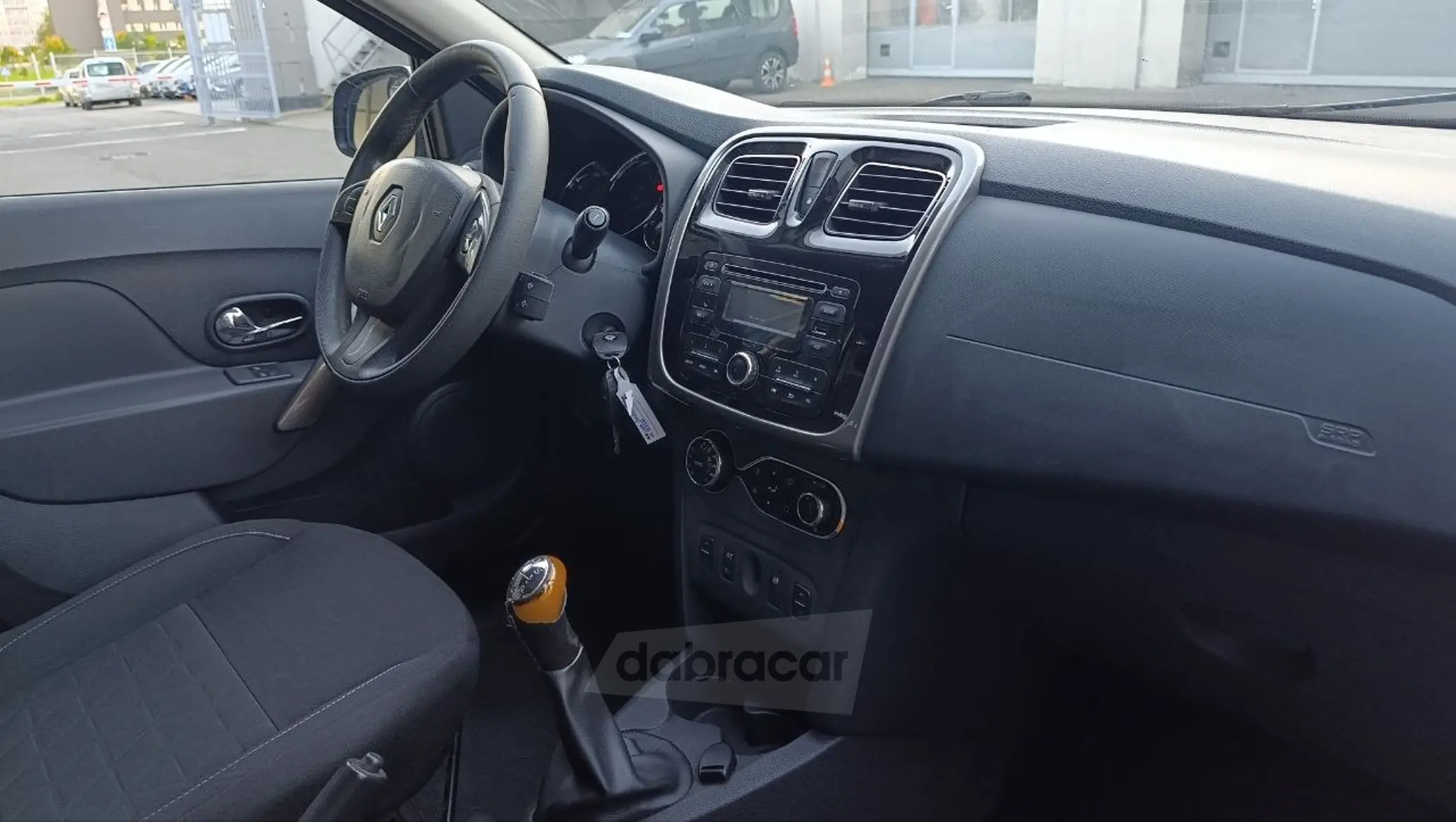  Sandero
