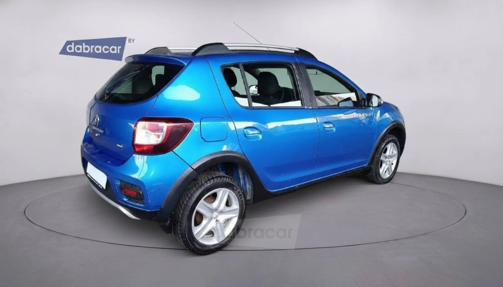  Sandero