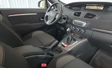 Renault Scenic 2014 года за 28 800 BYN в Минск
