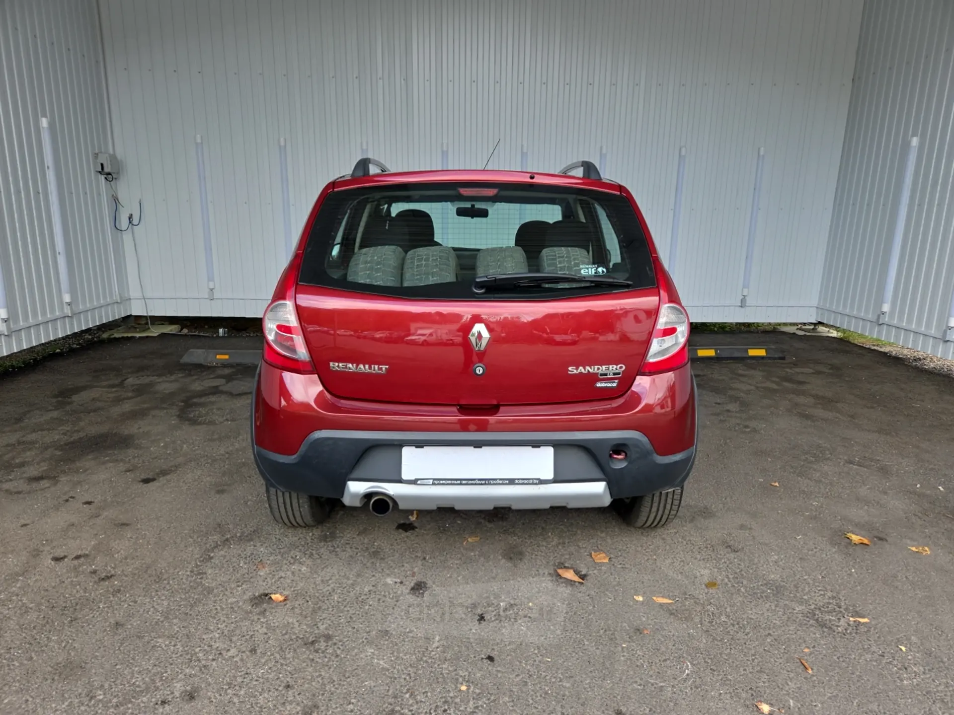  Sandero
