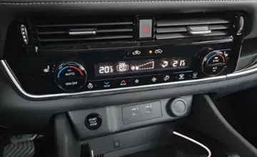 Nissan Rogue 2024 года за 85 090 BYN в Минск
