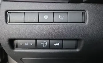 Nissan Rogue 2024 года за 85 090 BYN в Минск