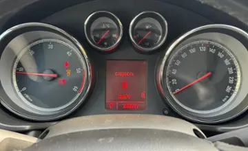 Opel Insignia 2011 года за 31 590 BYN в Гомель