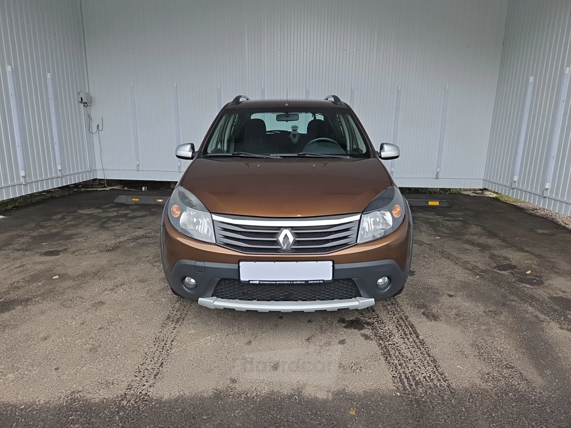 Sandero