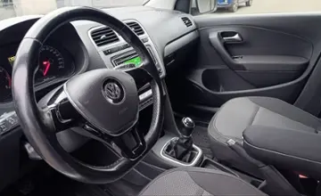 Volkswagen Polo 2015 года за 30 000 BYN в Минск