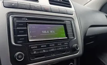 Volkswagen Polo 2015 года за 30 000 BYN в Минск