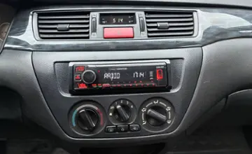 Mitsubishi Lancer 2004 года за 9 990 BYN в Гомель