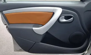 LADA (ВАЗ) Largus Cross 2018 года за 26 800 BYN в Минск