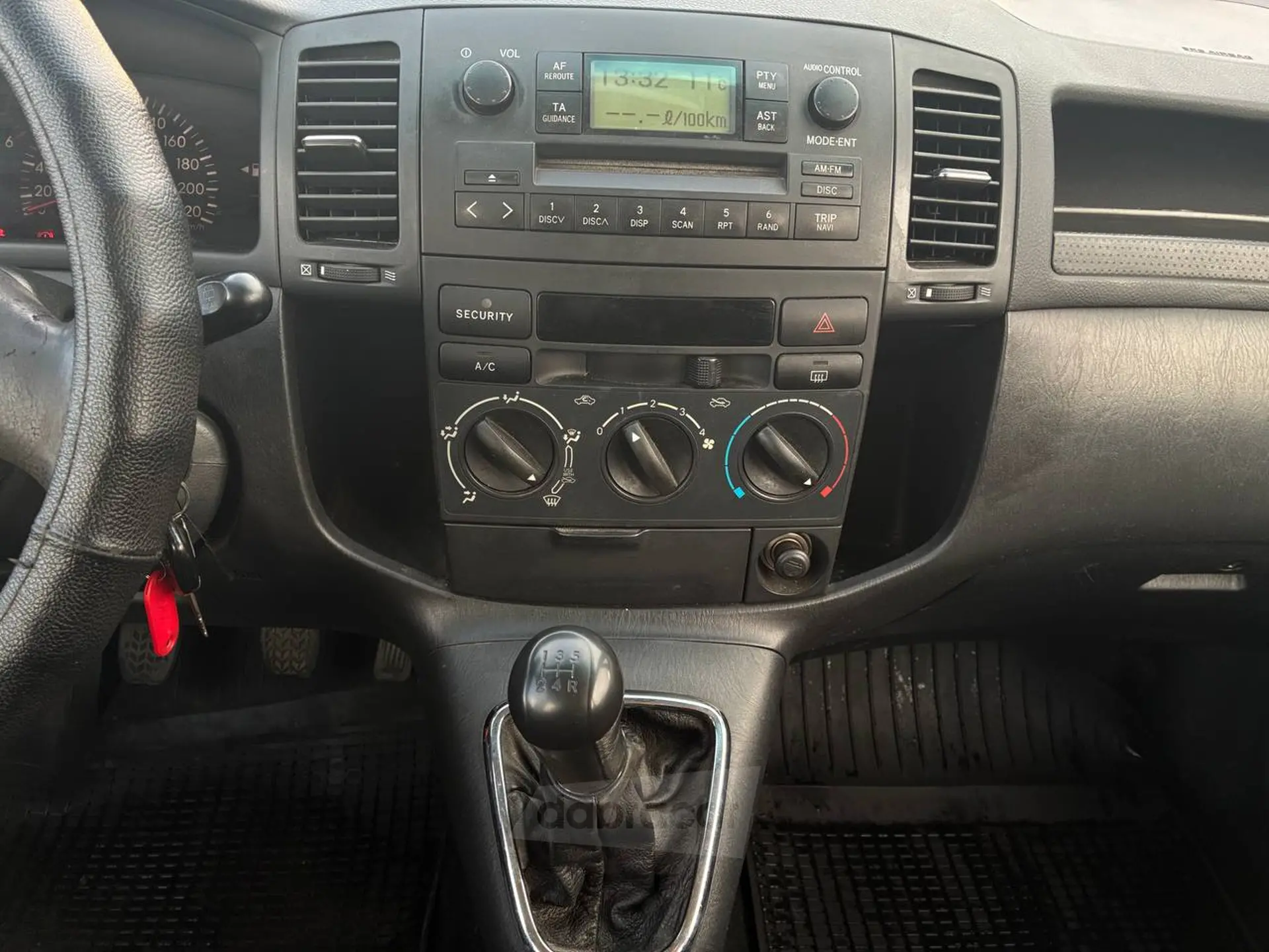  Corolla Verso