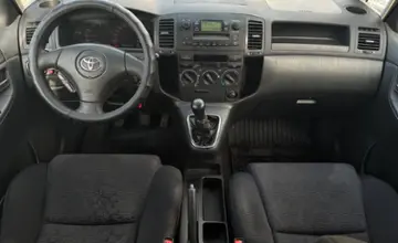 Toyota Corolla Verso 2002 года за 11 590 BYN в Гомель