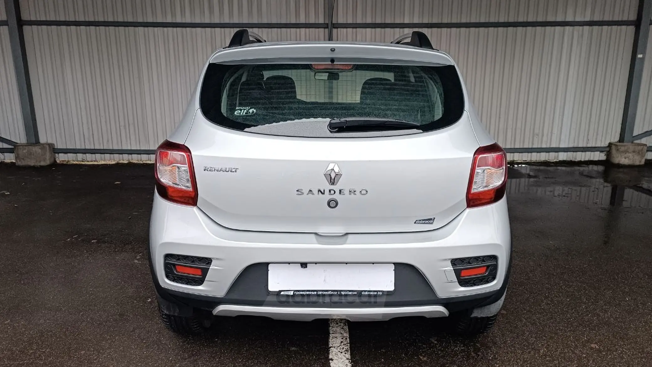  Sandero