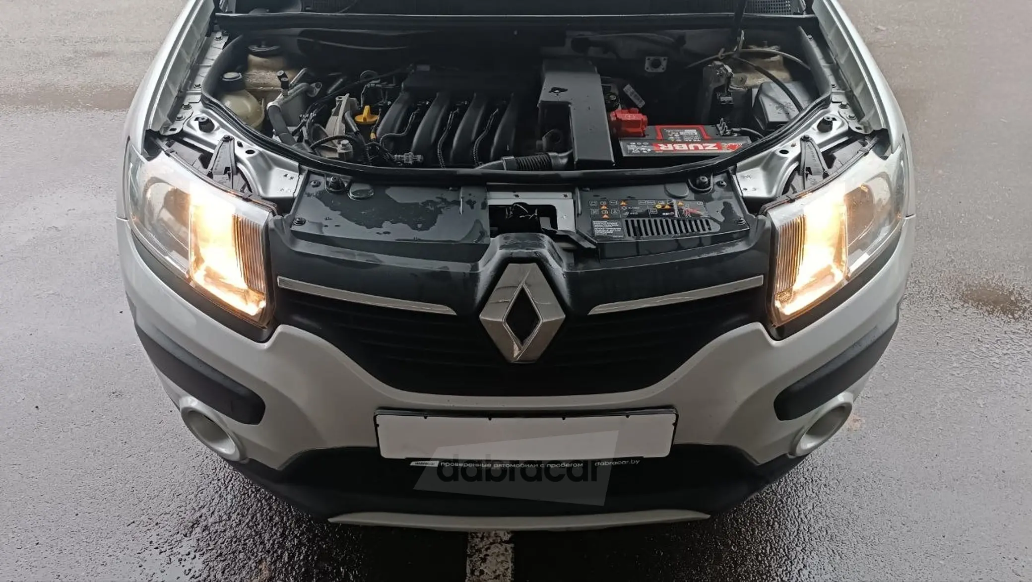  Sandero