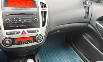 Kia Ceed 2009 года за 22 590 BYN в Витебск
