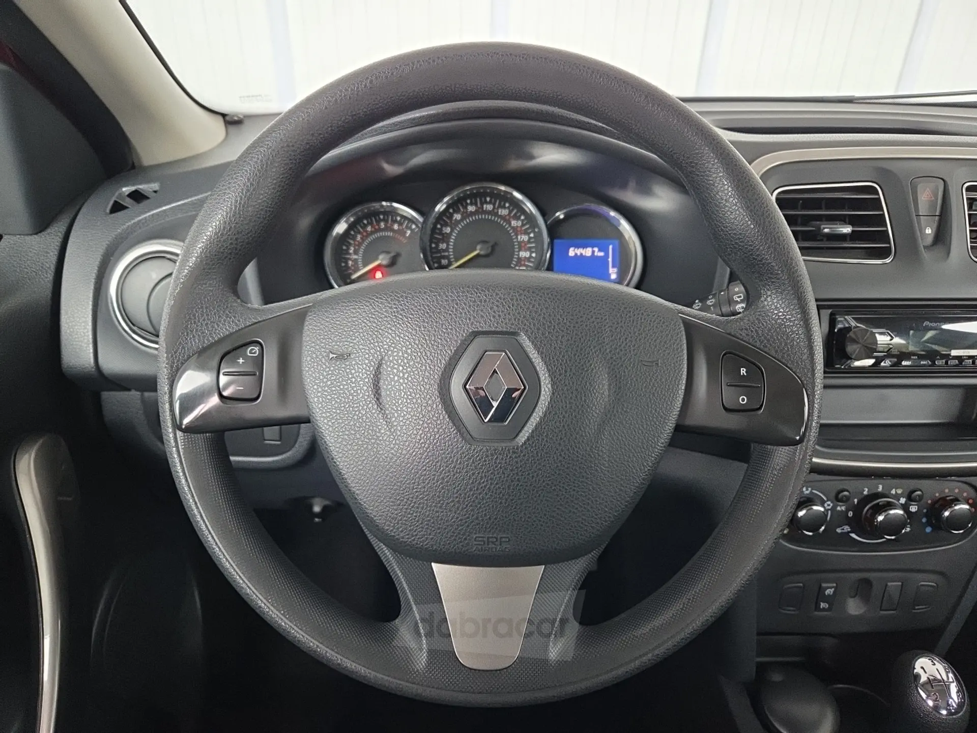  Sandero