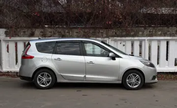 Renault Scenic 2013 года за 33 690 BYN в Гомель