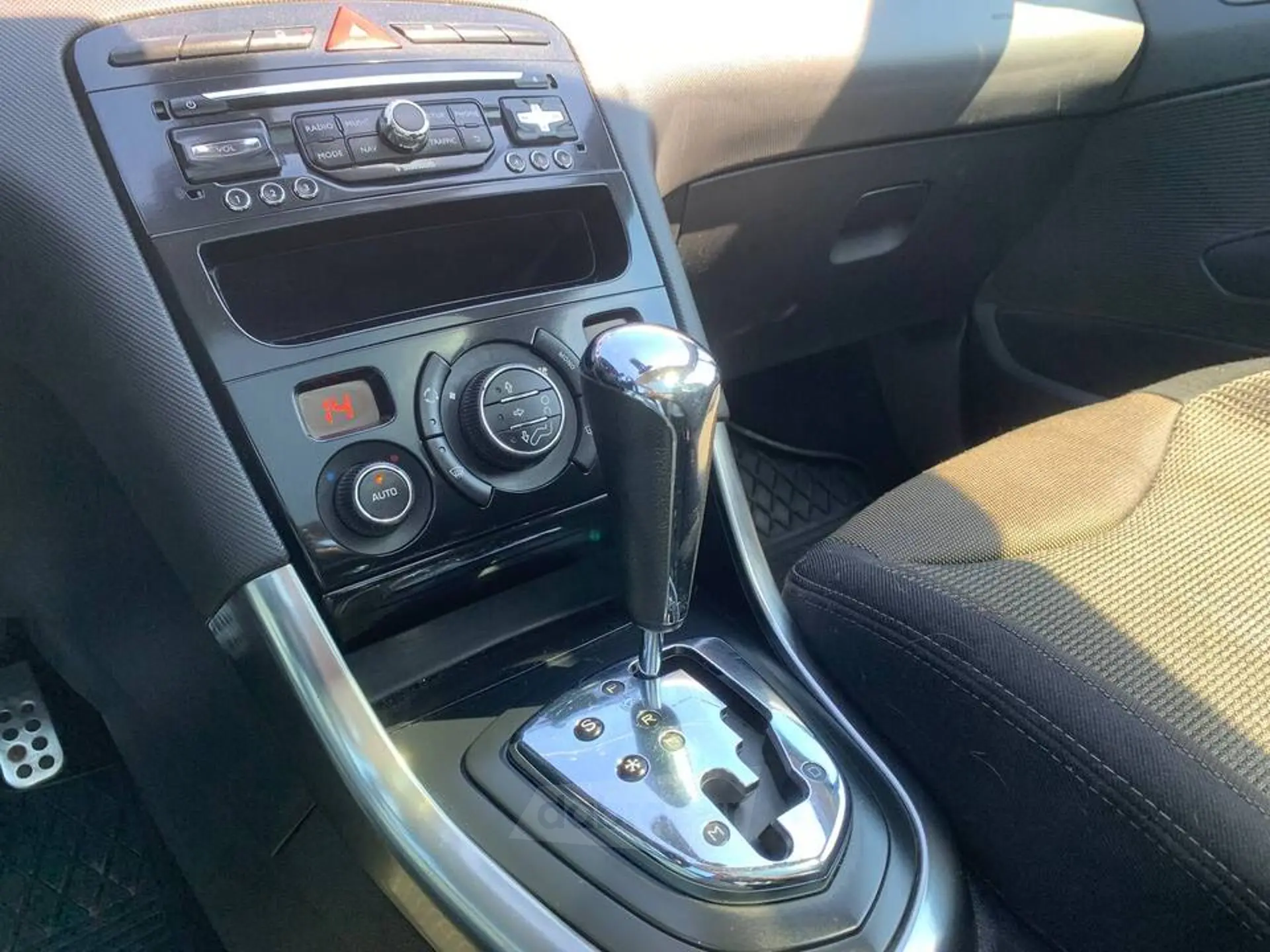  308