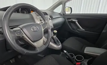 Toyota Verso 2009 года за 23 590 BYN в Минск