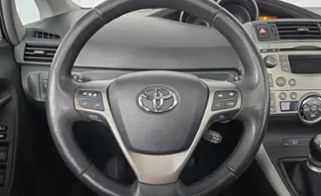 Toyota Verso 2009 года за 23 590 BYN в Минск