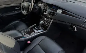 Renault Latitude 2012 года за 20 990 BYN в Минск