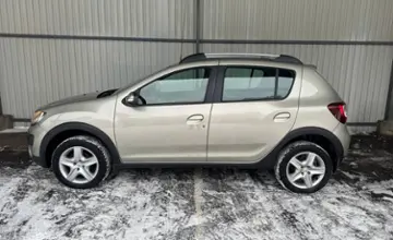 Renault Sandero 2017 года за 26 990 BYN в Минск