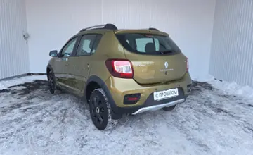 Renault Sandero 2016 года за 26 990 BYN в Минск