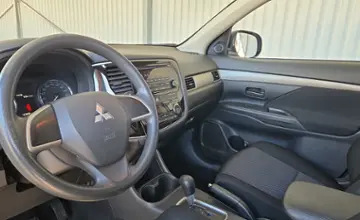 Mitsubishi Outlander 2014 года за 40 990 BYN в Минск