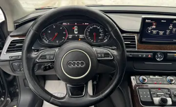 Audi A8 2012 года за 72 590 BYN в Минск