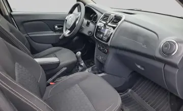 Renault Logan 2016 года за 21 490 BYN в Витебск