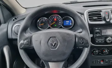 Renault Logan 2016 года за 21 490 BYN в Витебск