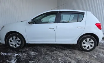 Renault Sandero 2017 года за 26 990 BYN в Минск