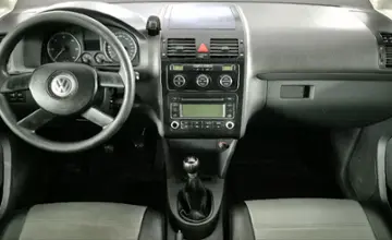 Volkswagen Touran 2006 года за 16 990 BYN в Могилев