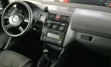 Volkswagen Touran 2006 года за 16 990 BYN в Могилев