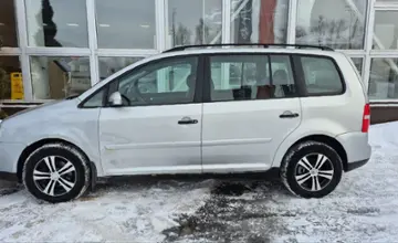 Volkswagen Touran 2006 года за 16 990 BYN в Могилев