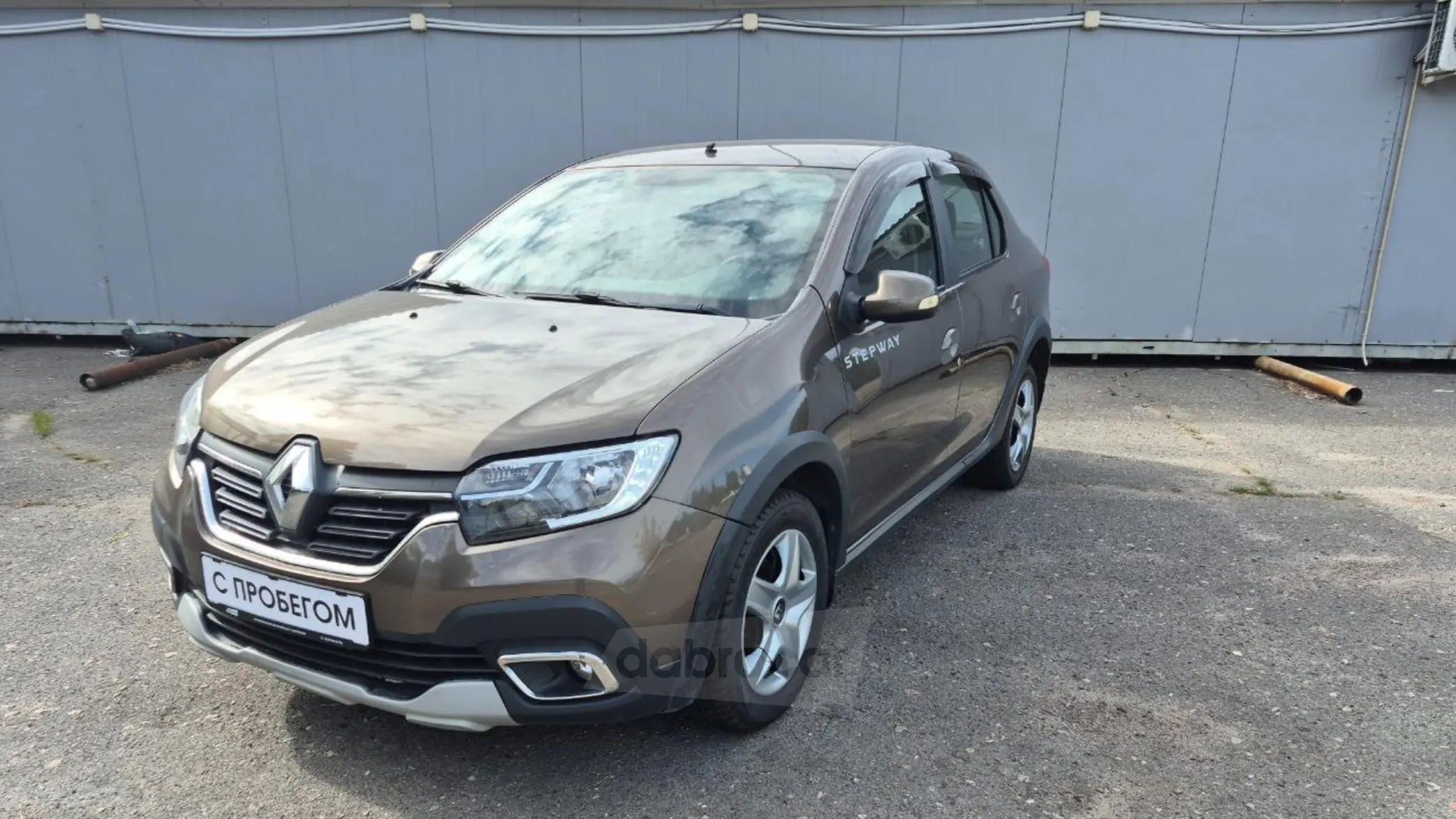 Renault Logan 2019 года за 28 490 BYN в Гомель