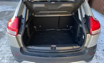 LADA (ВАЗ) XRAY Cross 2019 года за 33 990 BYN в Гродно