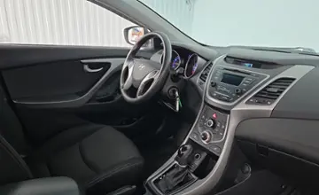 Hyundai Elantra 2014 года за 28 990 BYN в Минск