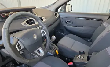 Renault Scenic 2012 года за 23 990 BYN в Минск