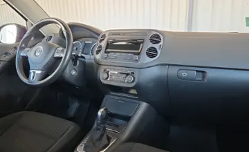 Volkswagen Tiguan 2015 года за 42 990 BYN в Минск