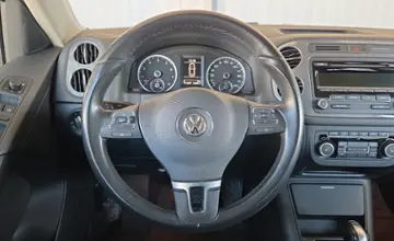 Volkswagen Tiguan 2015 года за 42 990 BYN в Минск