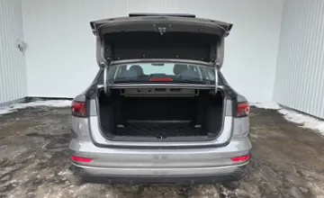 Geely Emgrand 2023 года за 41 490 BYN в Минск