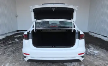 Geely Emgrand 2023 года за 37 990 BYN в Минск