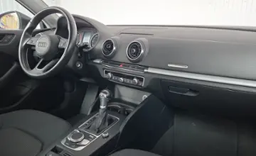 Audi A3 2018 года за 49 990 BYN в Минск