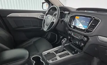 Geely Emgrand X7 2018 года за 30 490 BYN в Минск